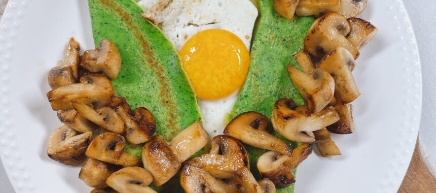 Green Crepes with Young Spinach Shoots