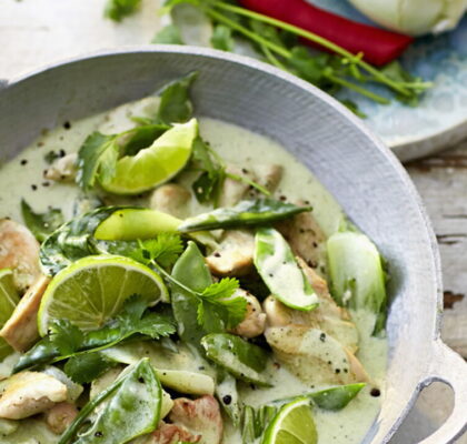 Sugar Snap Pea Curry with Chicken Strips