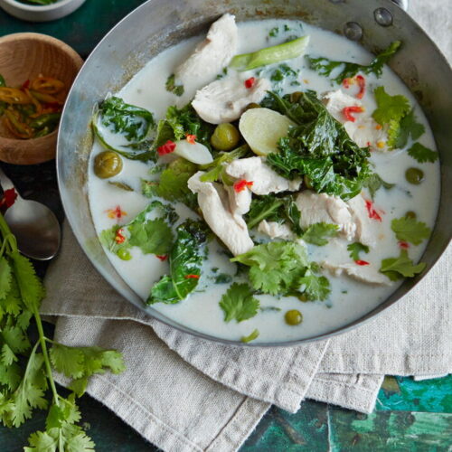 Green Thai Curry with Cabbage and Chicken Breast