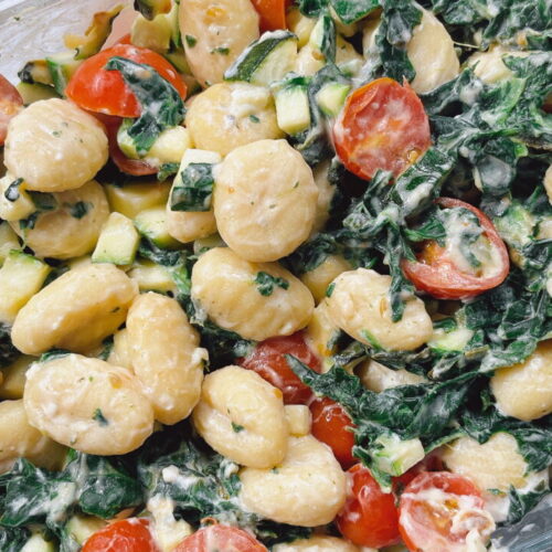 Baked Gnocchi with Spinach and Cherry Tomatoes