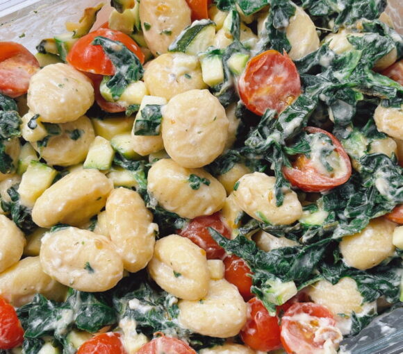 Baked Gnocchi with Spinach and Cherry Tomatoes