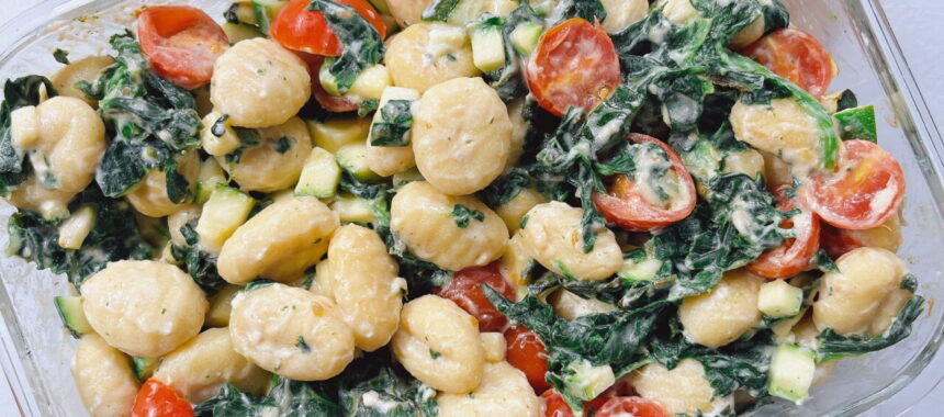 Baked Gnocchi with Spinach and Cherry Tomatoes