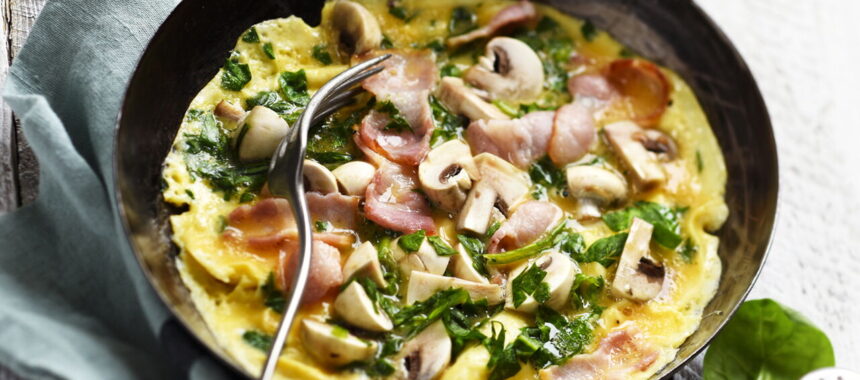 Mushroom, Bacon, and Spinach Omelette