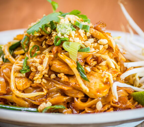 Traditional Pad Thai