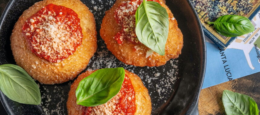 Spicy Fried Pizzettas