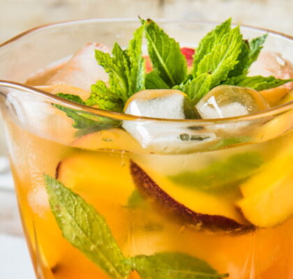 Iced Nectarine Tea