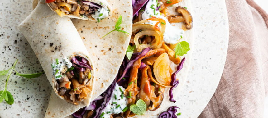 Shredded Mushroom Wrap with Red Cabbage and Herb Sauce