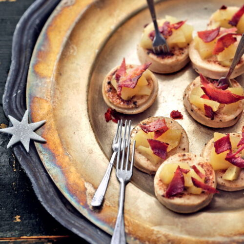 White Sausage Canapés with Bacon and Apple