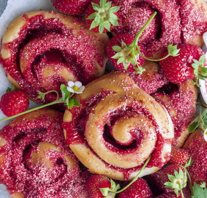 Strawberry Rolls