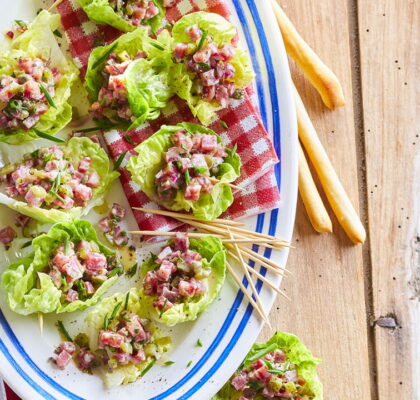 Dry Sausage Tartare with Pickles