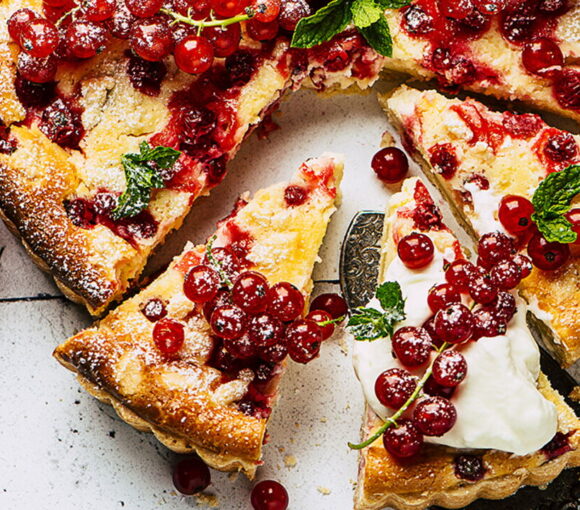 Sablé Tart with Ricotta and Red Currants