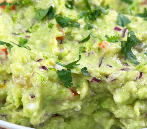 Authentic Mexican Guacamole